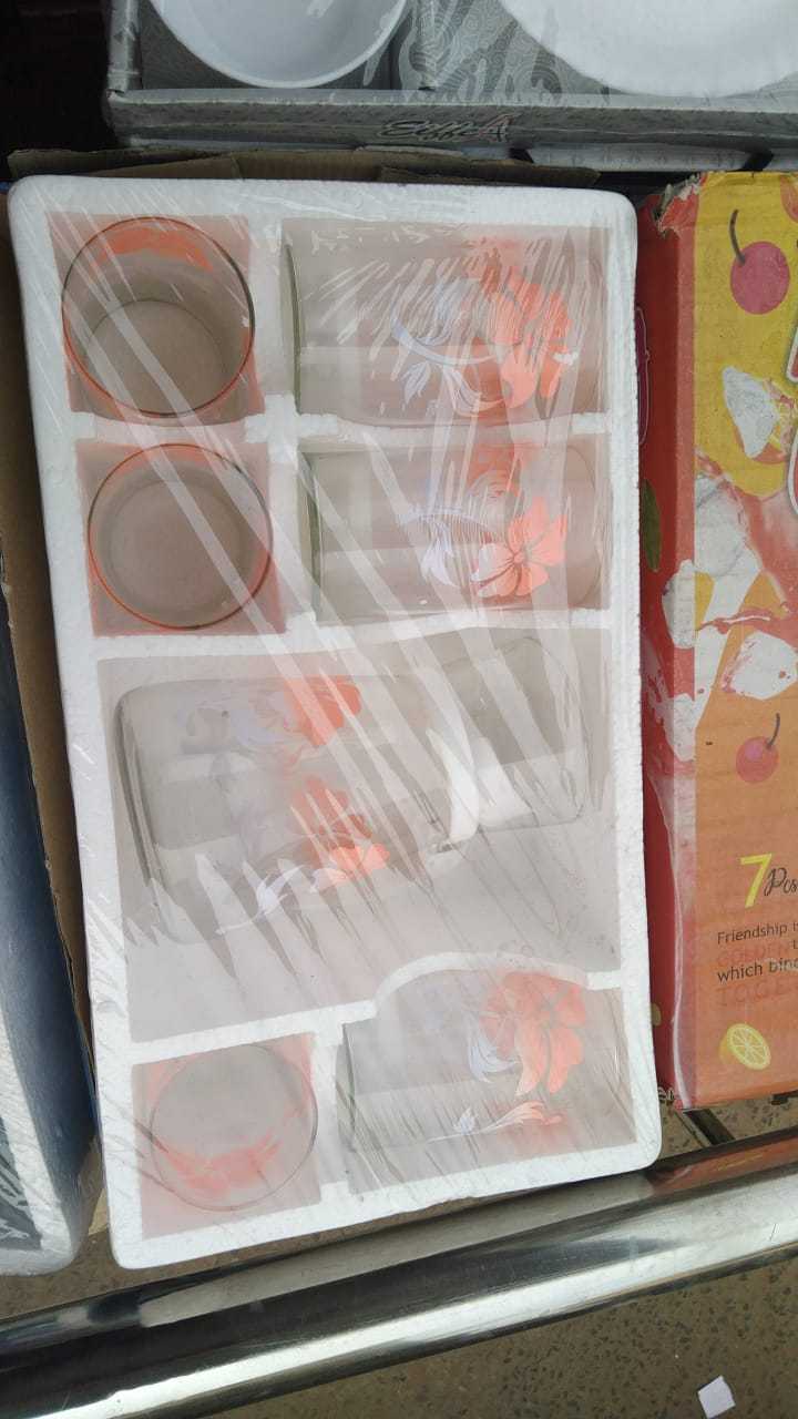 Glass set with jug.......