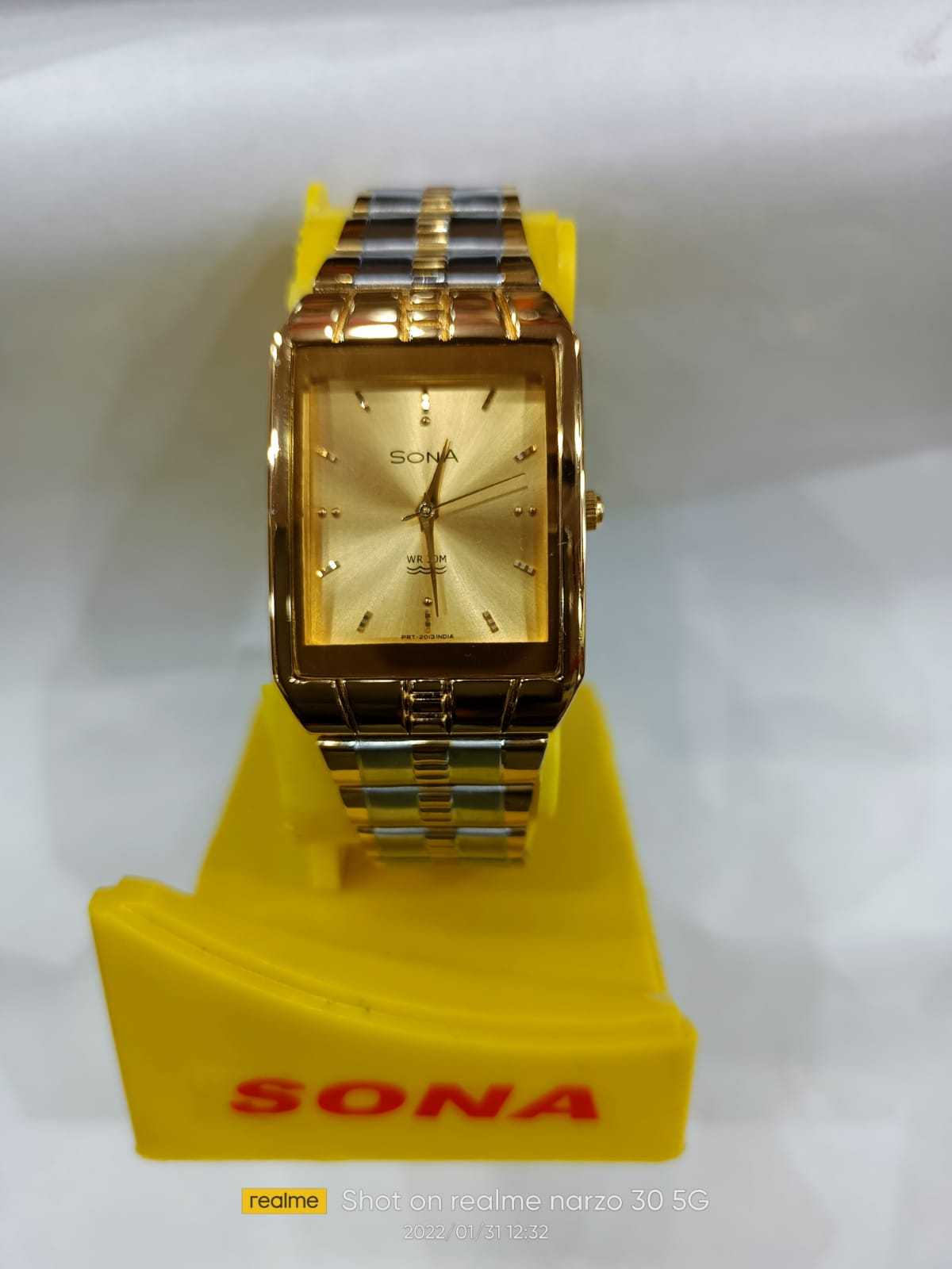 Gold plated watch for men......