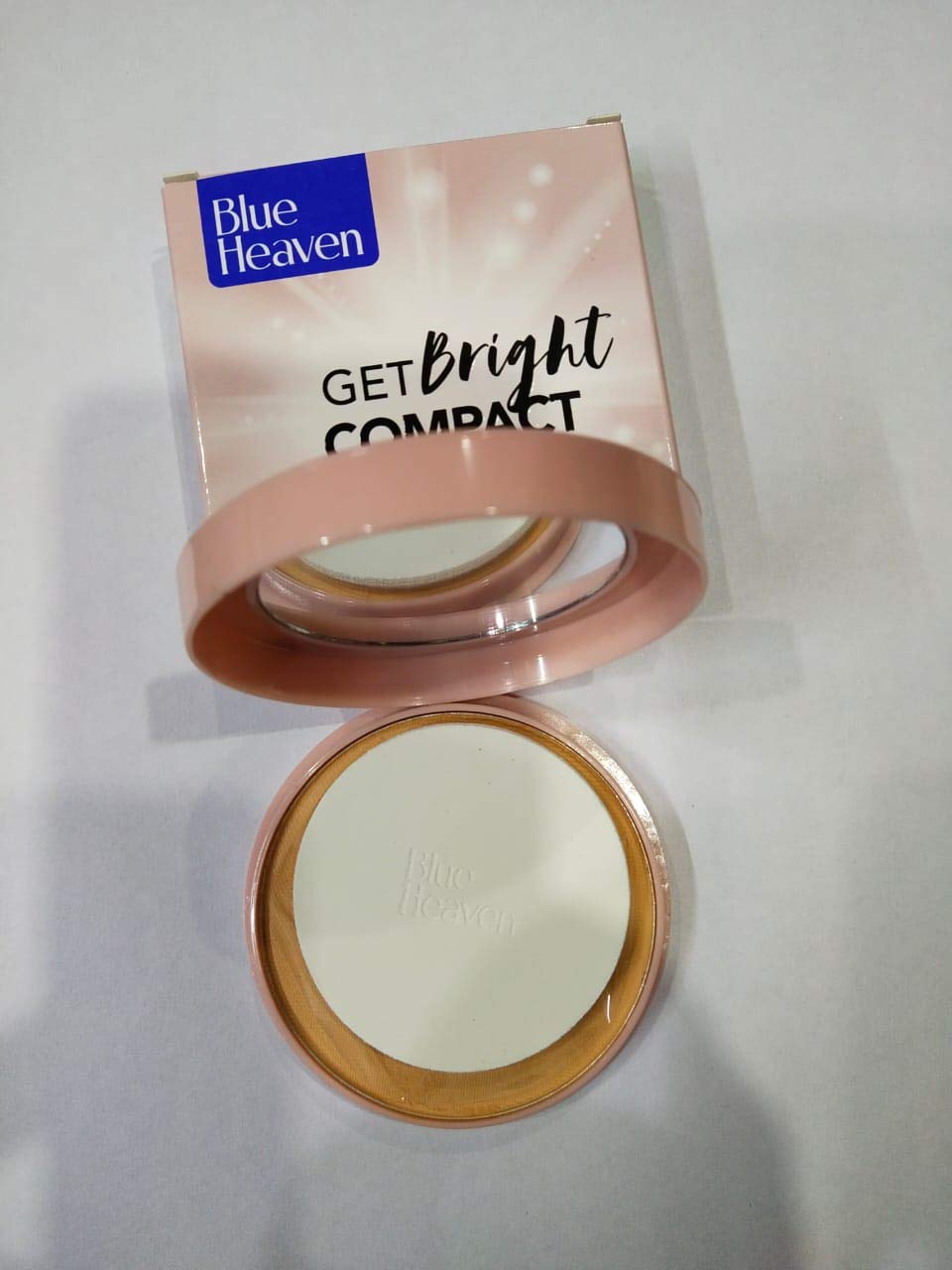 Blue Heaven Compact Powder