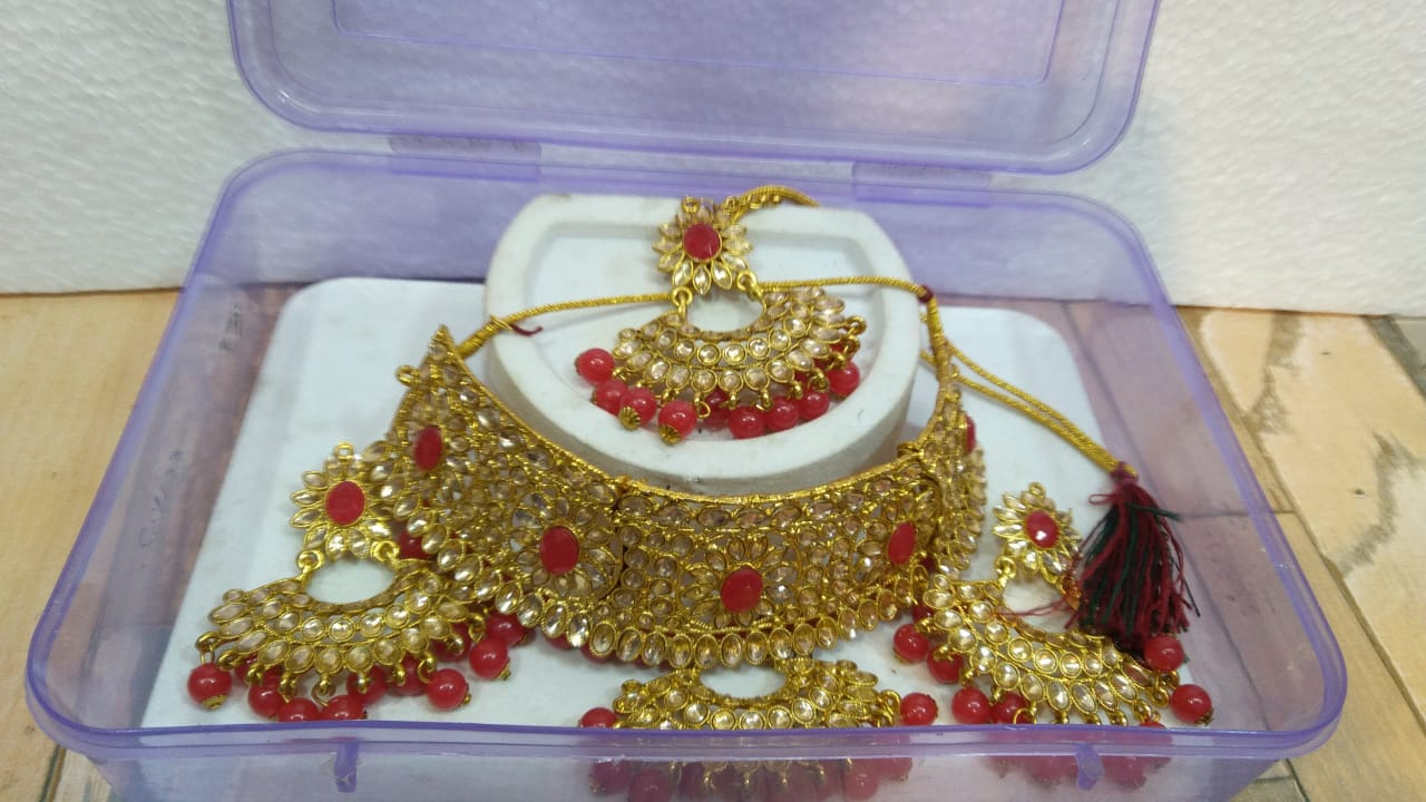 Red Jewellery