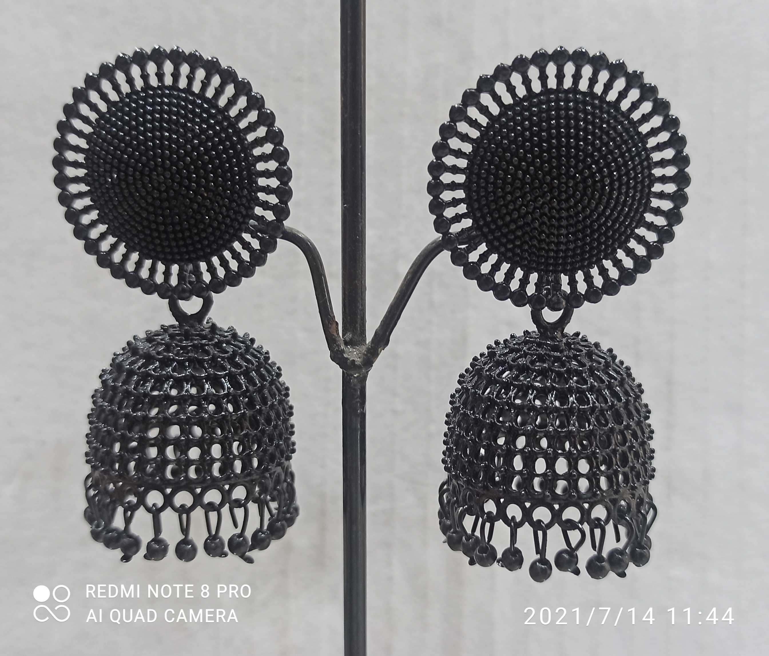 Black metal jhumka